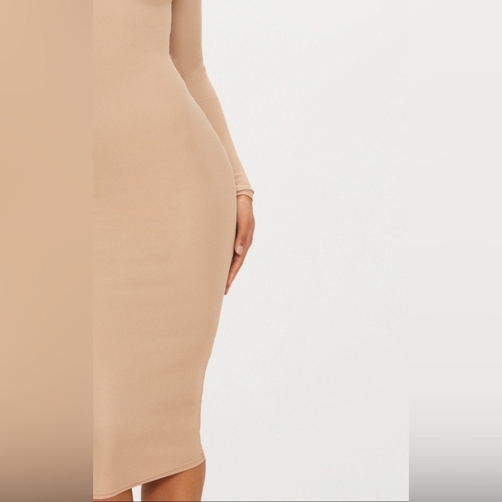 Pretty Little Thing Basic Stone Ribbed Sleeve Midi Dress in Size 2 - Picture 5 of 5